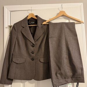 Le Suit Brown Suit Set